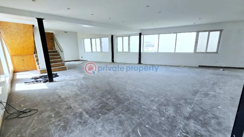 3 bedroom Shop For Rent Lekki Phase 1 Lagos - 2