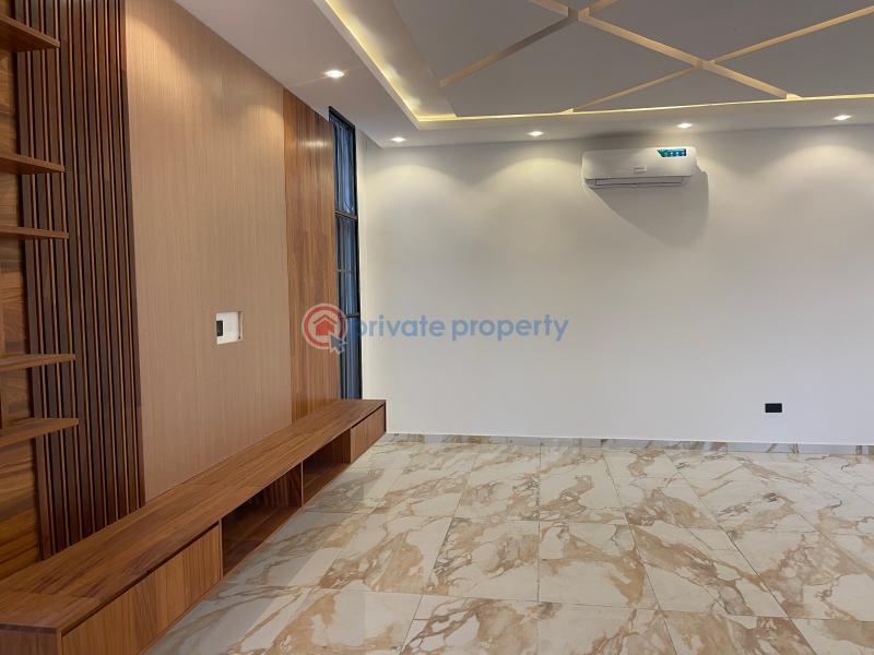 6 bedroom Detached Duplex For Sale Lekki Phase 1 Lagos - 39