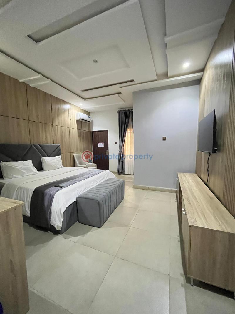 10 bedroom Hotel For Sale Apo Abuja Phase 2  - 9