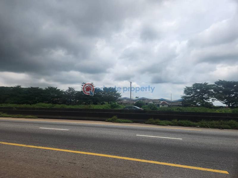 Industrial Land For Sale Lagos/ Ibadan Expressway Ibadan Oyo - 4