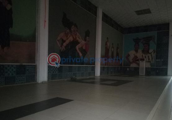 Event Hall For Sale Jericho Road Ibadan Oyo - 2