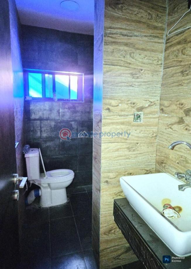 Commercial Property For Rent Office, Bank, Church, School Lekki Phase 1 Lagos - 6