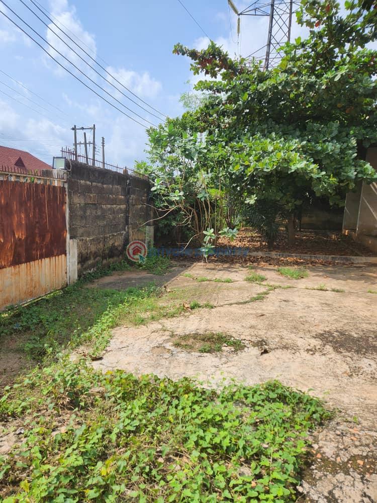 Mixed use Land For Sale Idishin Ibadan Oyo - 4
