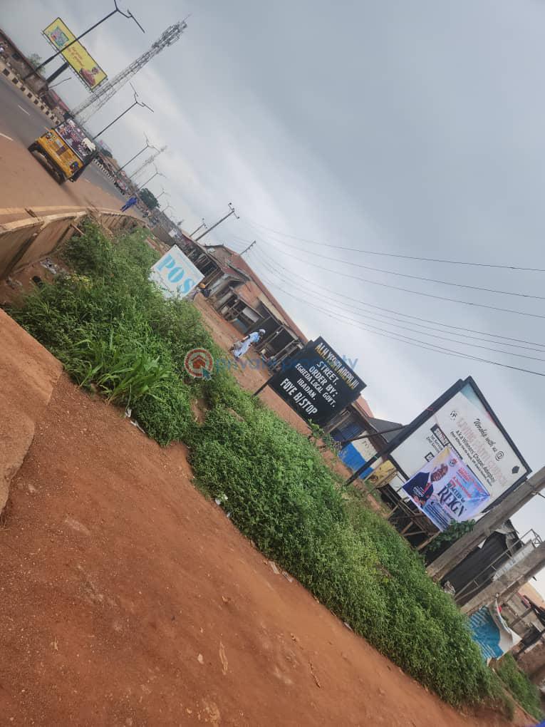 Mixed use Land For Sale Old Ife Road Alakia Ibadan Oyo - 8