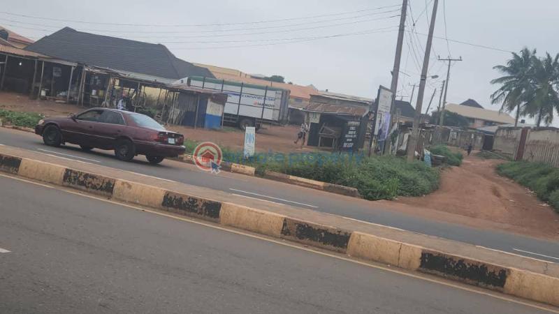 Mixed use Land For Sale Old Ife Road Alakia Ibadan Oyo - 13