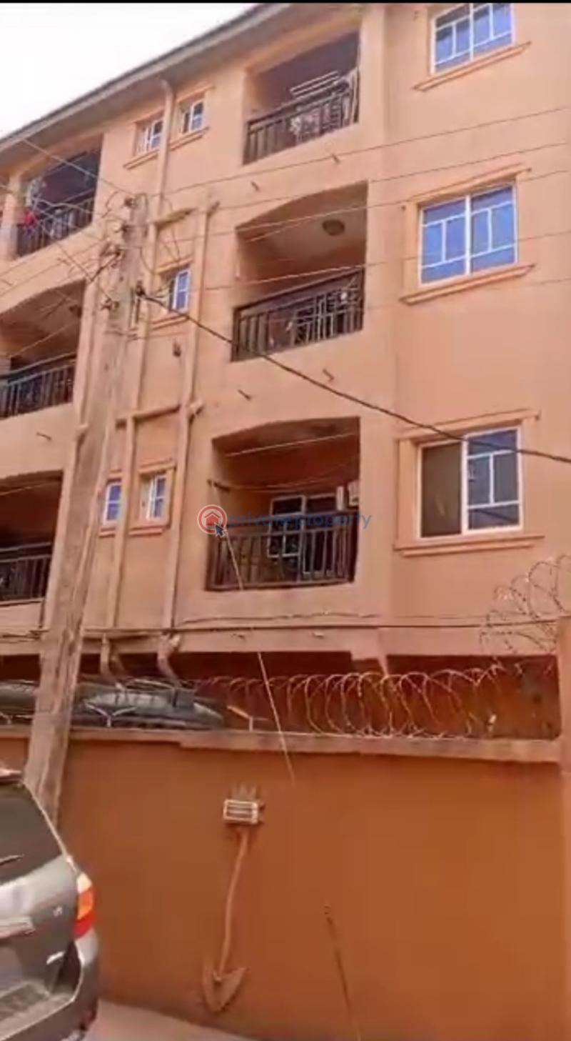 3 bedroom Townhouse For Sale One Day Agbani Road Enugu Area  - 2