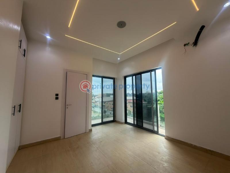 3 bedroom Block Of Flats For Sale Ikeja GRA Lagos - 9