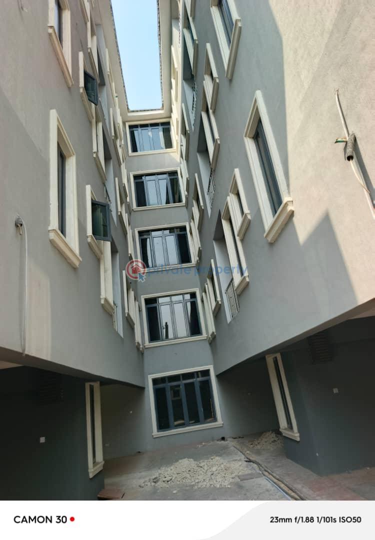 3 bedroom Block Of Flats For Sale Shonibare Estate Maryland Lagos - 8