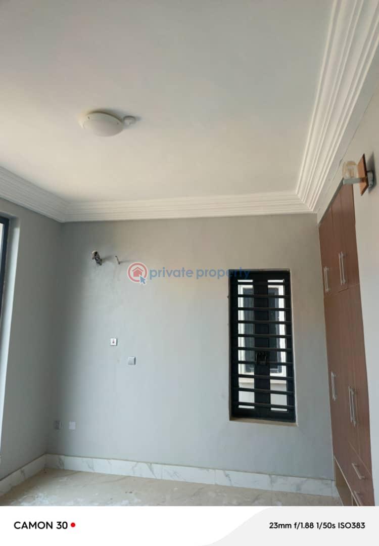 3 bedroom Block Of Flats For Sale Shonibare Estate Maryland Lagos - 12