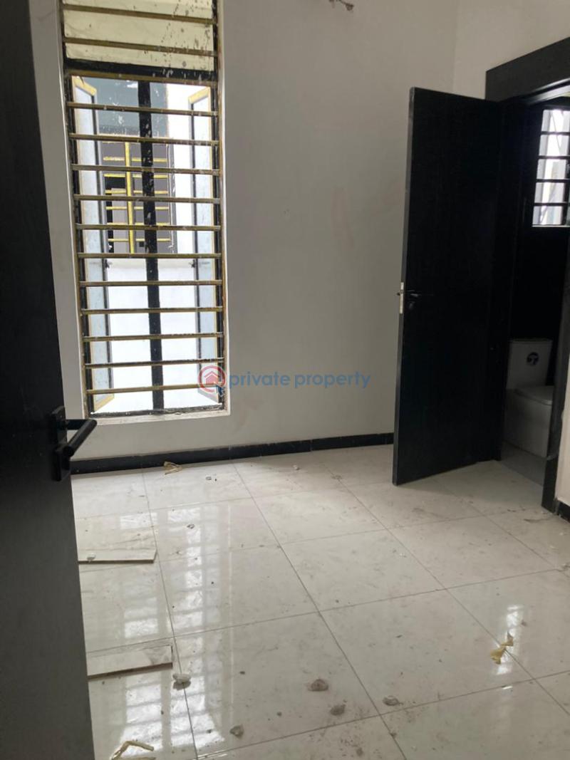 4 bedroom Semi detached Duplex For Sale Ilasan Lekki Lagos - 22