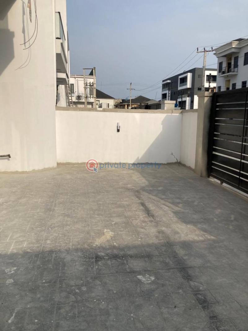 4 bedroom Semi detached Duplex For Sale Ilasan Lekki Lagos - 3