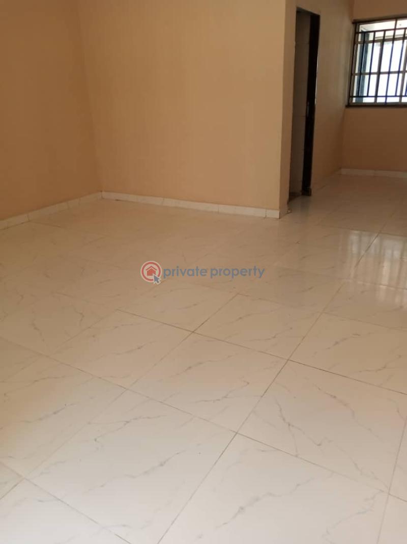 3 bedroom Block Of Flats For Sale Heritage Estate Lagos Extension Ogun - 5