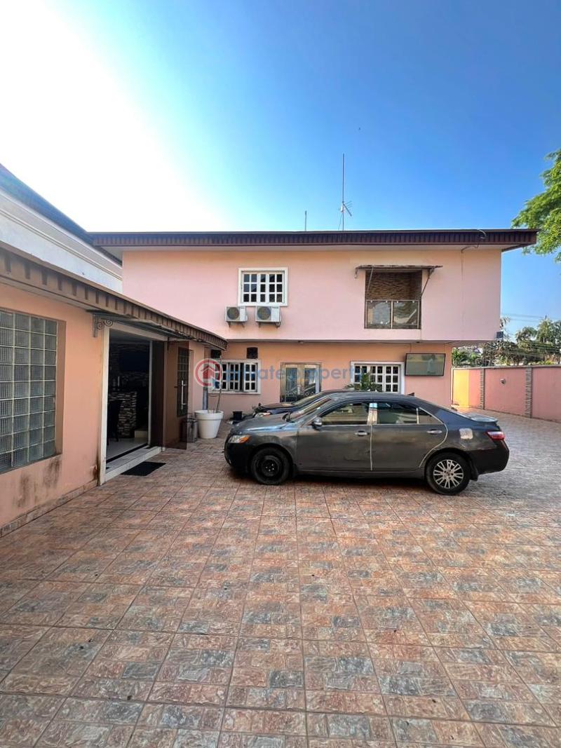 10 bedroom Hotel For Rent Lekki Phase 1 Lagos - 1