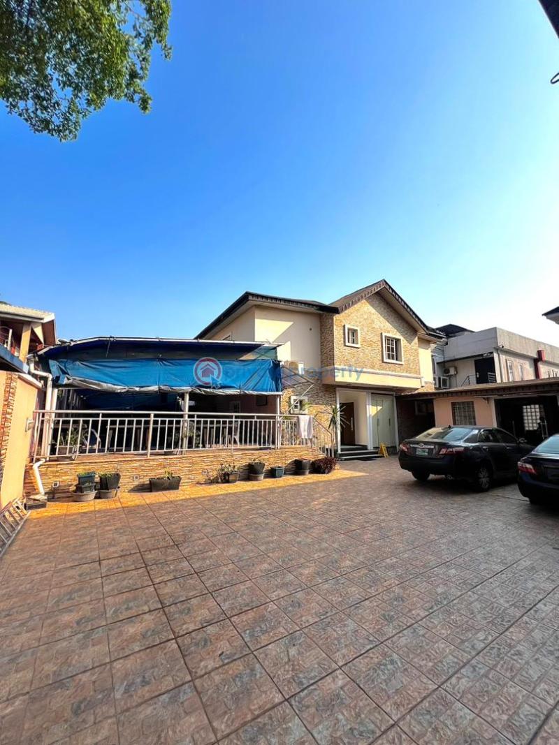 10 bedroom Hotel For Rent Lekki Phase 1 Lagos - 18