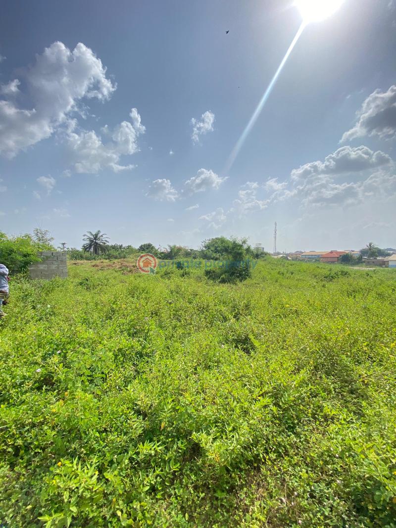 Land For Sale Ọmọlolu Olunlọyọ Gra, Behind Adeọyọ Hospital, Off Ring Road, Ibadan. Oyo State Ibadan Oyo - 2