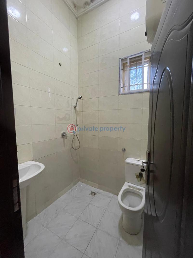 3 bedroom Flat & Apartment For Rent Jahi Abuja Phase 2  - 5