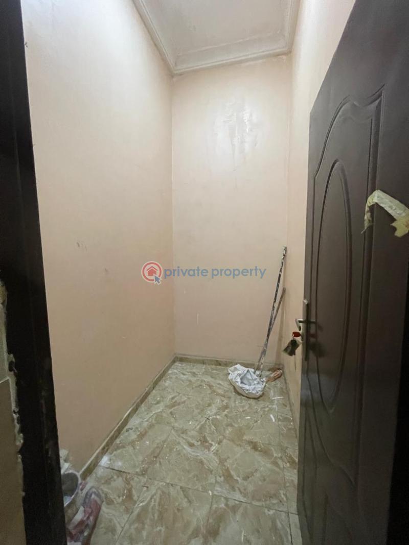 3 bedroom Flat & Apartment For Rent Jahi Abuja Phase 2  - 12