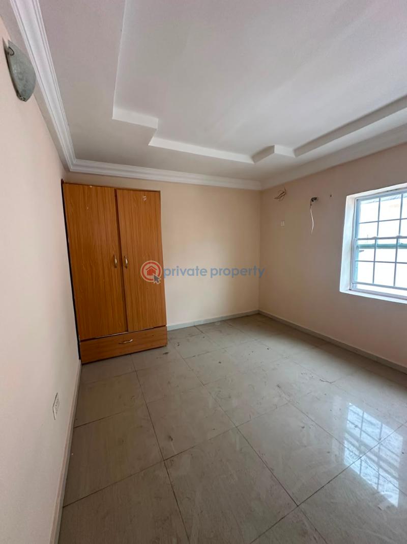 2 bedroom Shared Apartment For Rent Oniru Victoria Island Lagos - 8