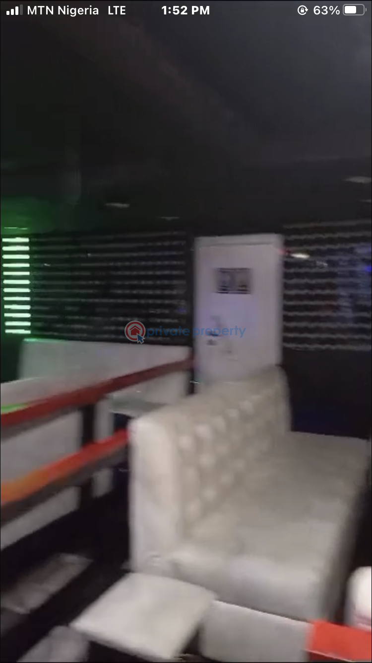 10 bedroom Hotel For Rent Opebi Ikeja Lagos - 8