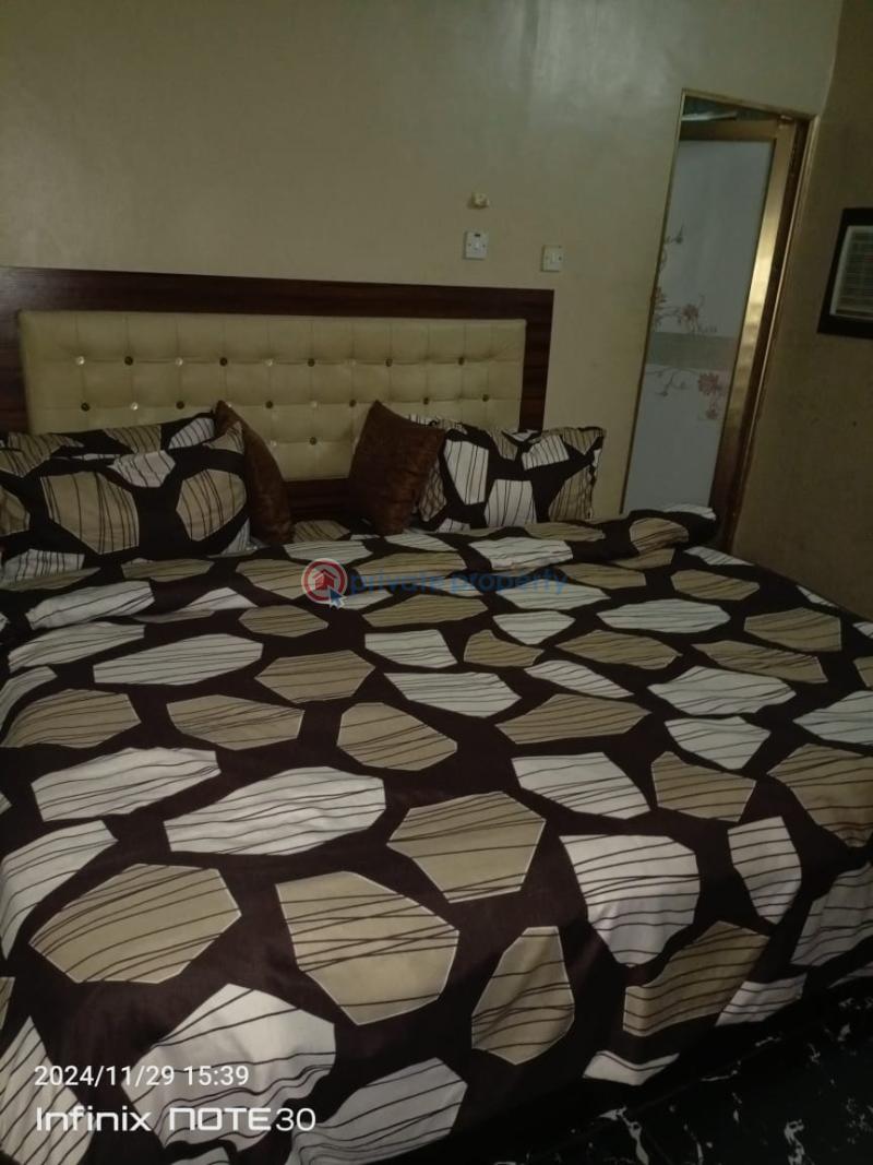 10 bedroom Hotel For Rent Opebi Ikeja Lagos - 17
