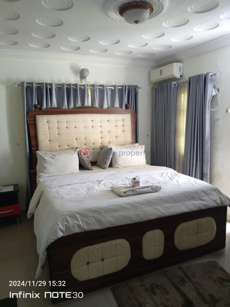 10 bedroom Hotel For Rent Opebi Ikeja Lagos - 25