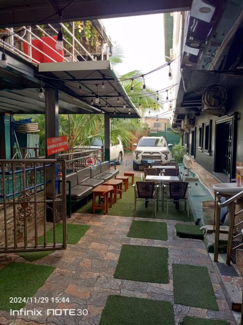 10 bedroom Hotel For Rent Opebi Ikeja Lagos - 10