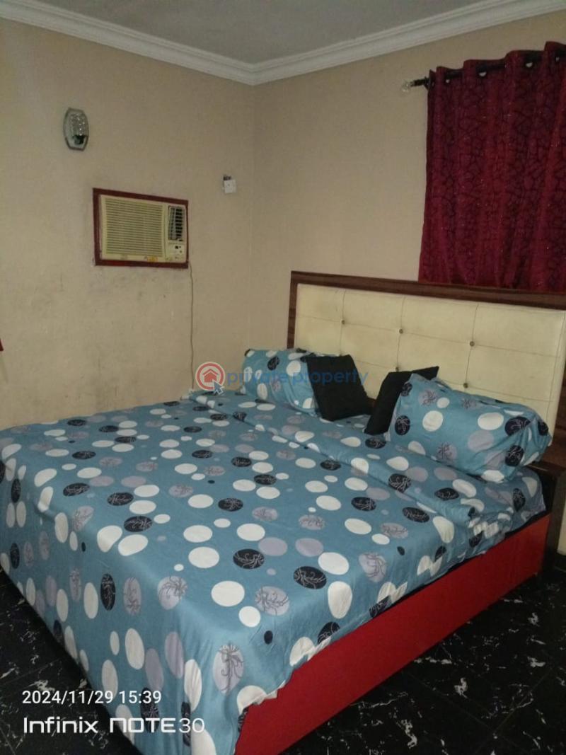 10 bedroom Hotel For Rent Opebi Ikeja Lagos - 15