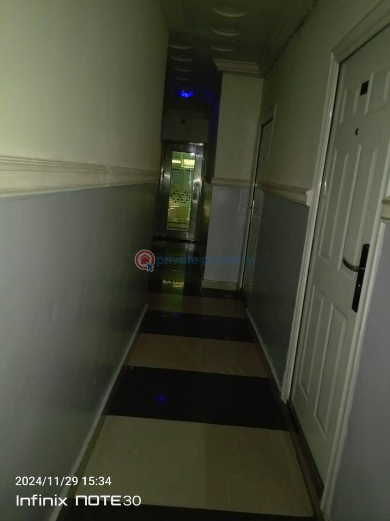 10 bedroom Hotel For Rent Opebi Ikeja Lagos - 23