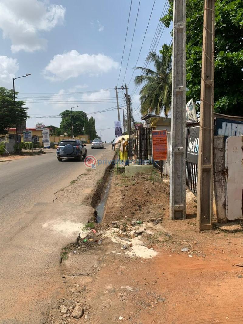 Commercial Land For Sale Bodija Ibadan Oyo - 3