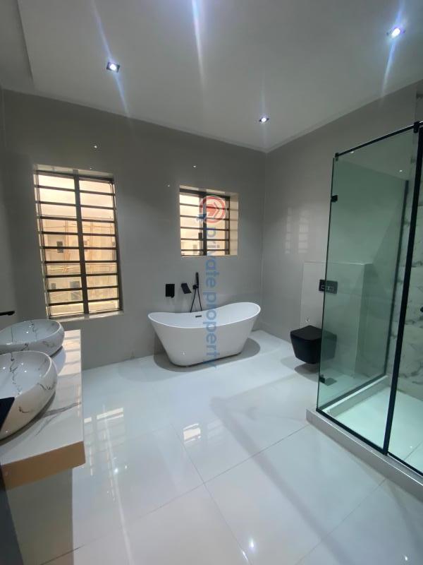 5 bedroom Detached Duplex For Sale Ajah Lekki Lagos Ajah Lagos - 3