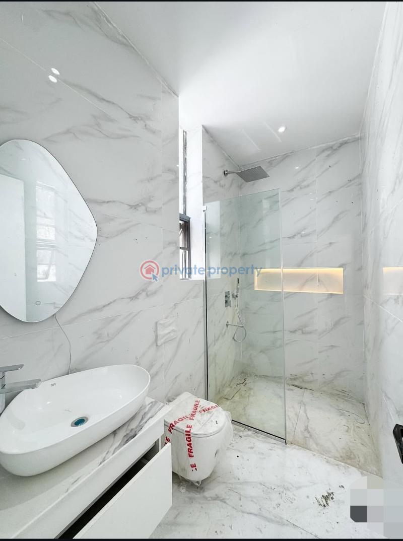 2 bedroom Block Of Flats For Sale Lekki Phase 1 Lagos - 5