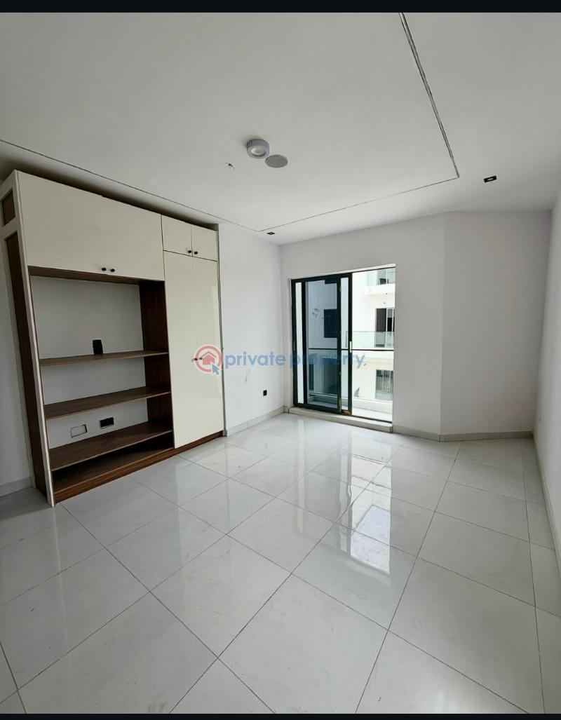 2 bedroom Block Of Flats For Sale Victoria Garden City Lekki Lagos - 3
