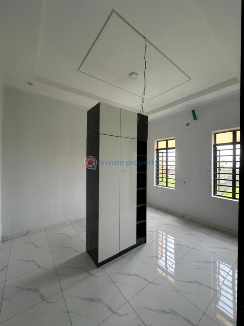 2 bedroom Block Of Flats For Sale Ajah Lagos - 7