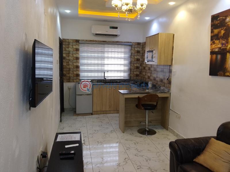1 bedroom Shared Apartment Short let No 7 Abiodun Olushola Street Magodo Phase Ii Magodo GRA Phase 2 Kosofe/Ikosi Lagos - 2