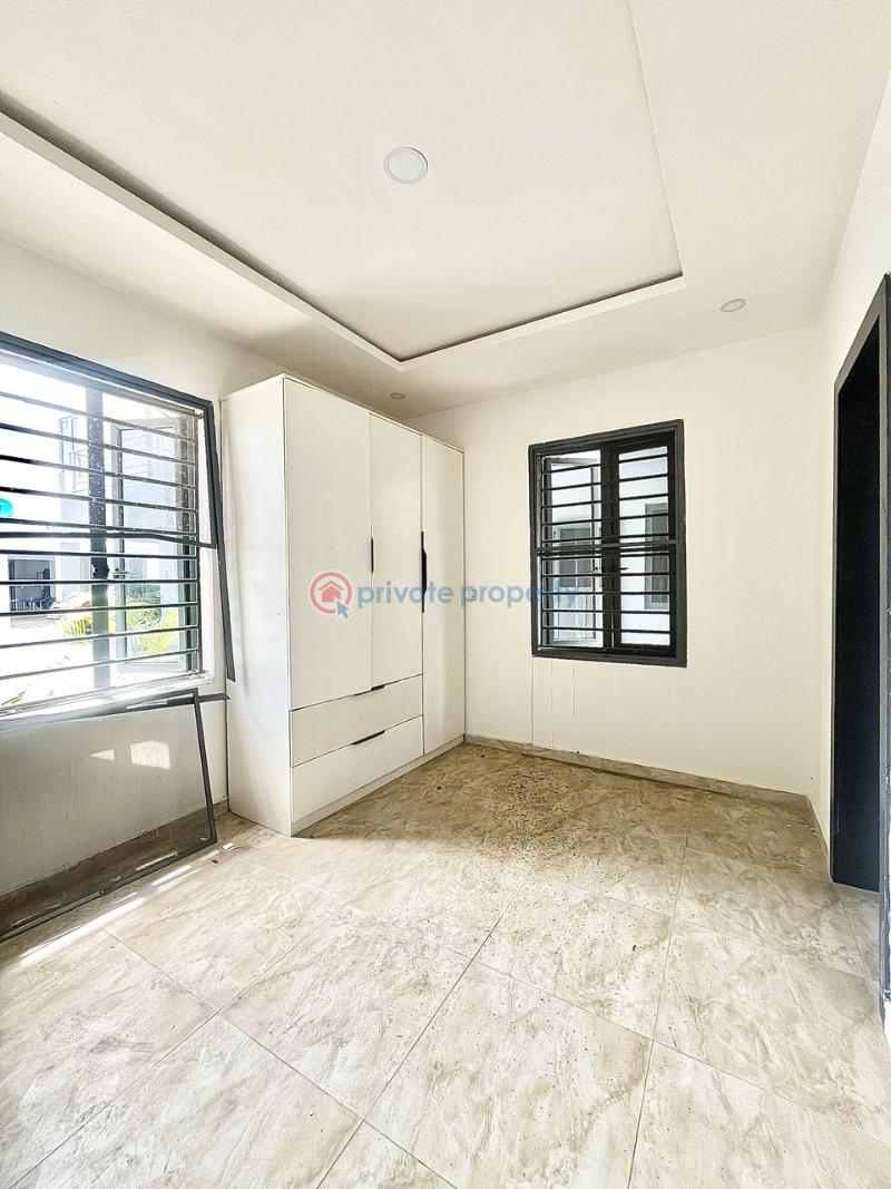 1 bedroom Mini Flat For Sale Ilasan Lekki Lagos - 4