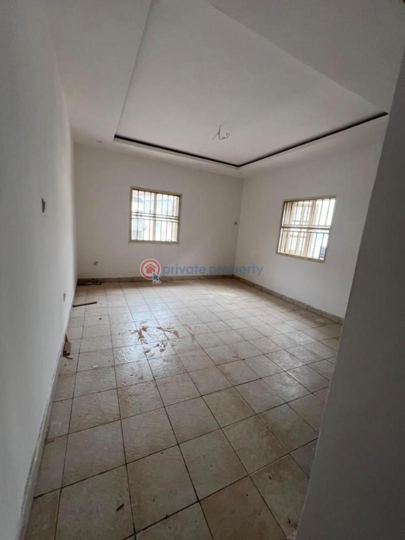 1 bedroom Mini Flat For Rent Ikota Lekki Lagos - 3