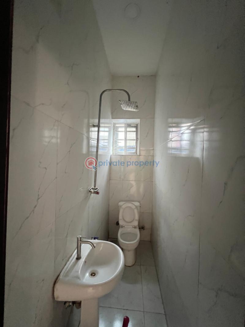 1 bedroom Block Of Flats For Rent Chevron Drive Lekki Lagos - 5