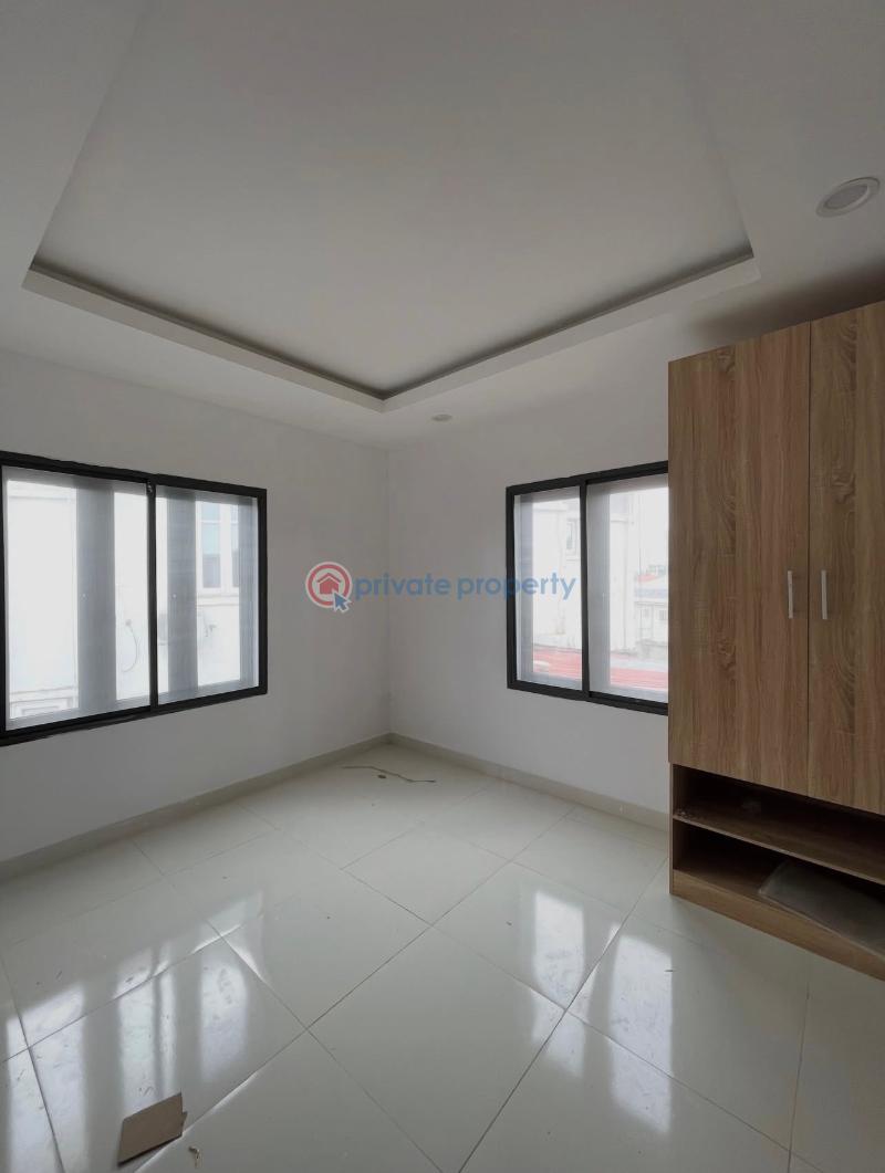 1 bedroom Block Of Flats For Rent Ologolo Lekki Lagos - 4