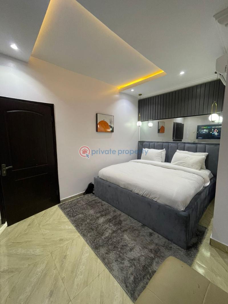 Flat & Apartment Short let Ikate Elegushi Lekki Lagos - 1