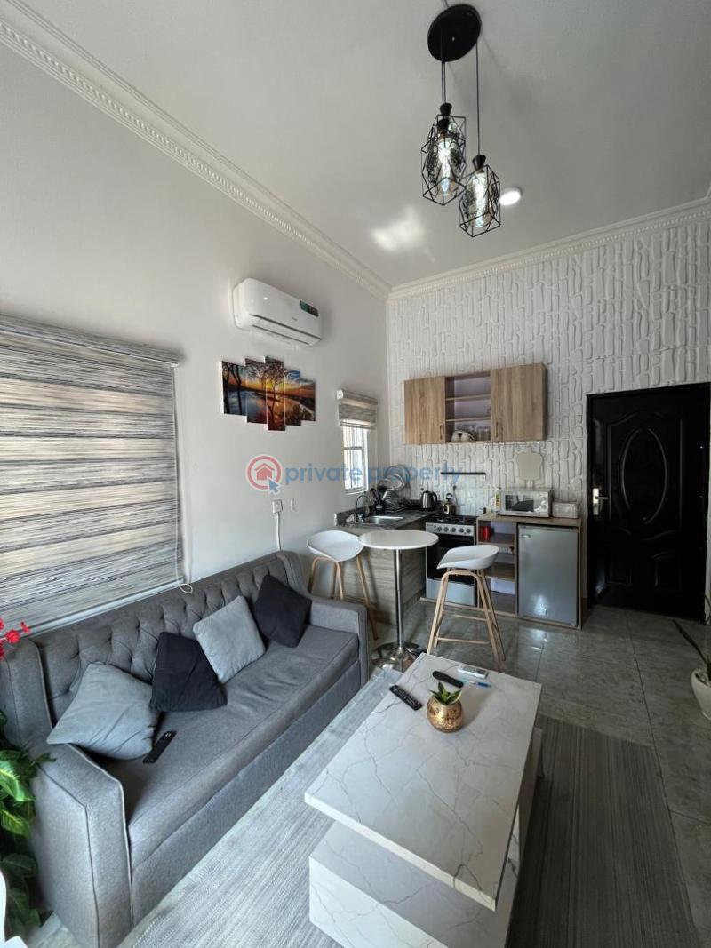 1bedroom serviced apartment - 1 1 bedroom Block Of Flats Short let Wuse Zone 1 Wuse Abuja Phase 1  - 1