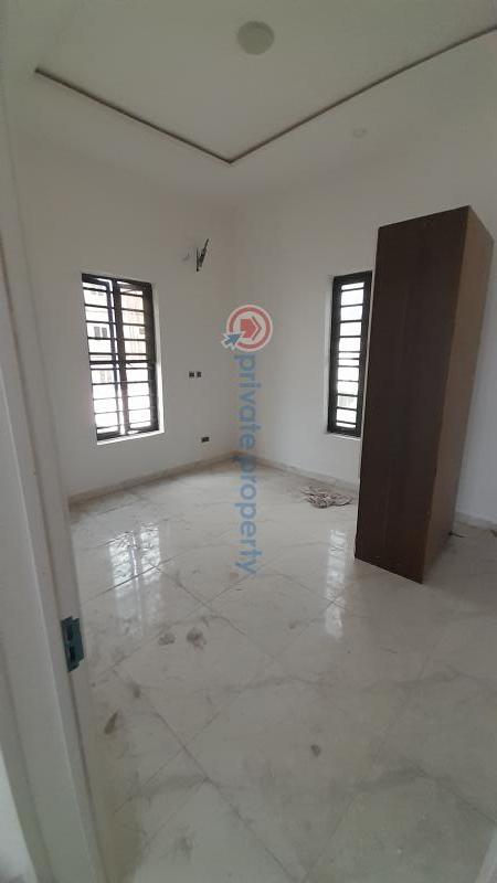 Tastefully finished 4 bedroom semi-detached duplex for sale at osapa london estate. - 9 4 bedroom Semi detached Duplex For Sale Osapa London Lekki Lagos - 9