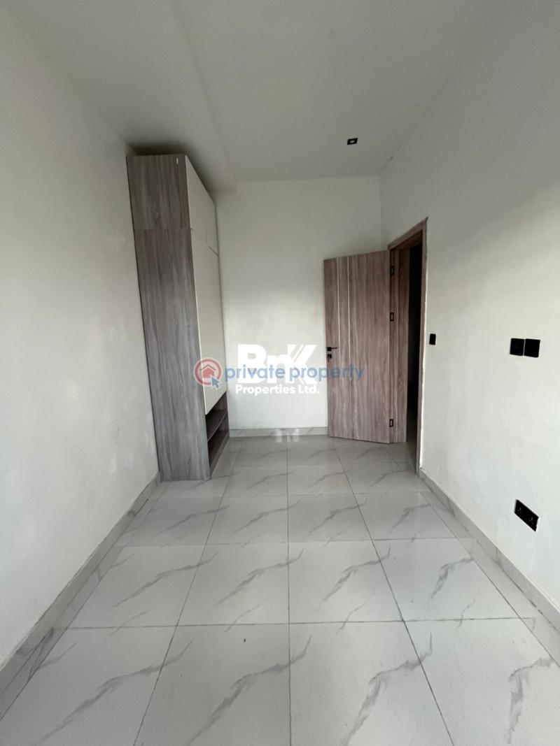 4 bedroom Terraced Duplex For Sale Lekki County Road Lekki Expressway Lagos - 17
