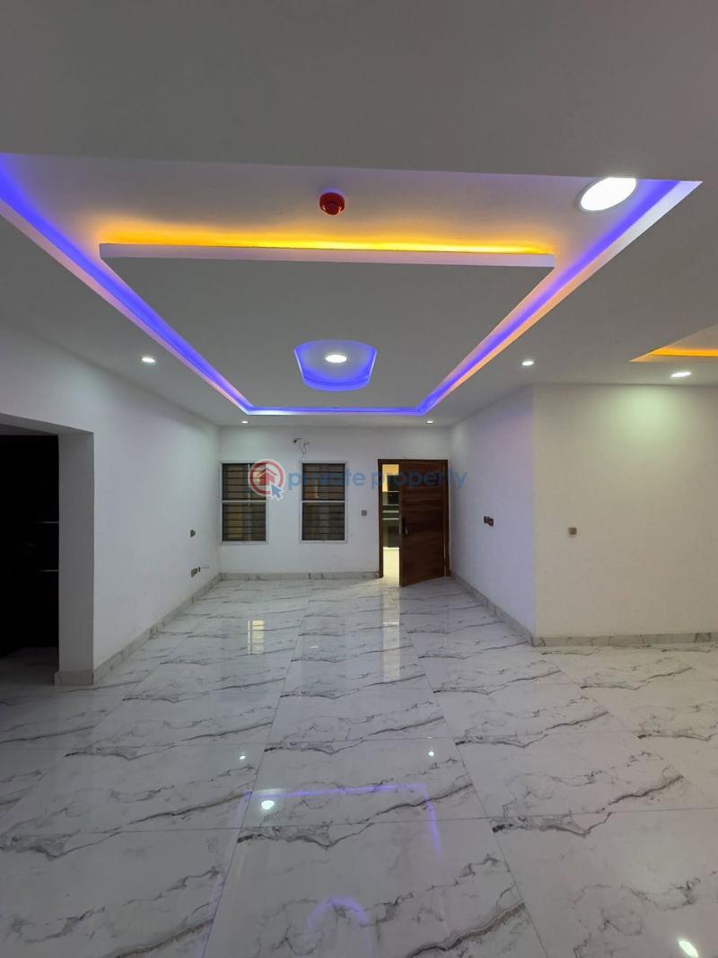 2 bedroom Block Of Flats For Rent Lekki Phase 1 Lagos - 1