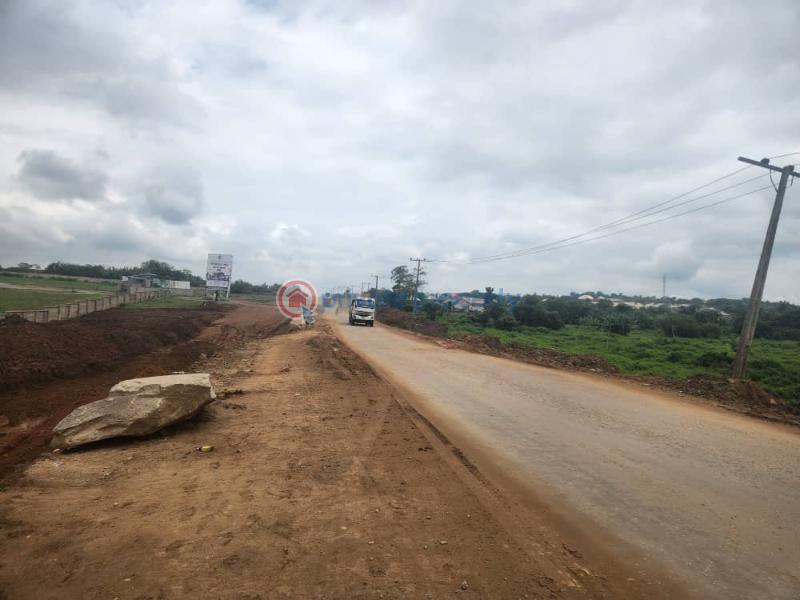 Industrial Land For Sale Along Ijebu Ode , Gbaro, Idi Ayunre Odo ona Ibadan Oyo - 2