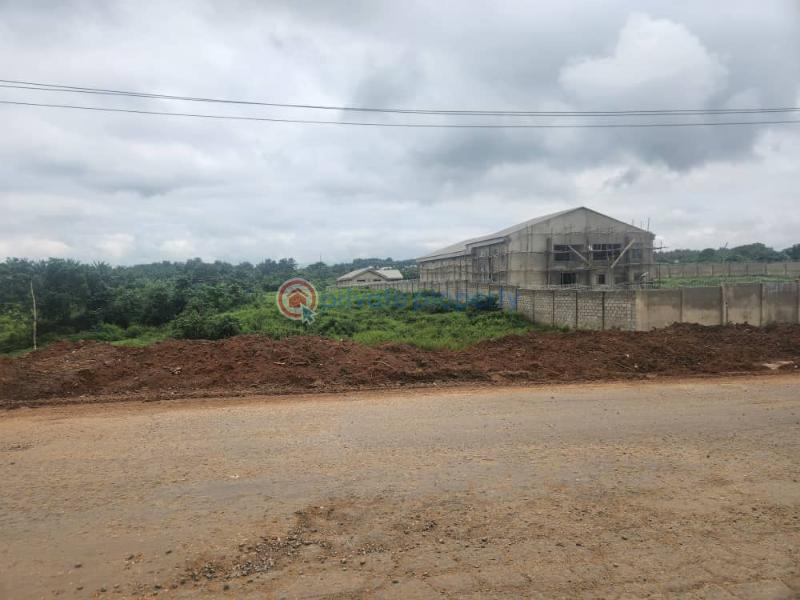 Industrial Land For Sale Along Ijebu Ode , Gbaro, Idi Ayunre Odo ona Ibadan Oyo - 0