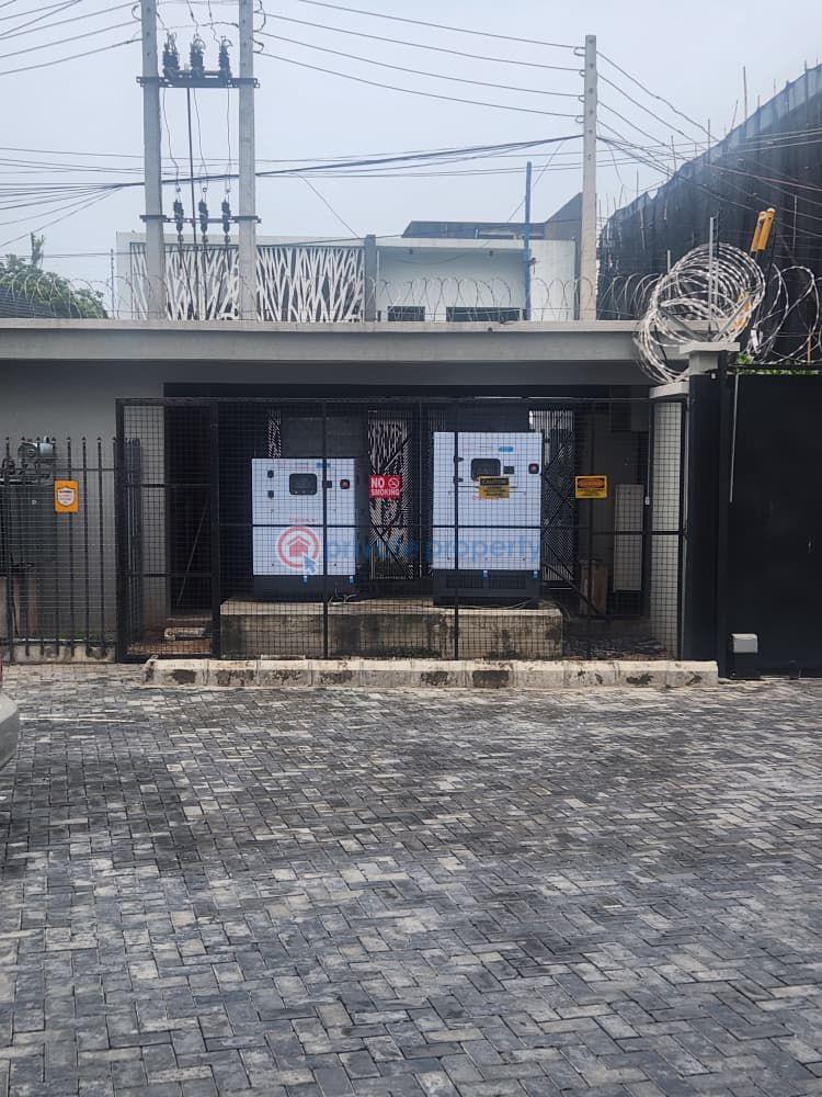 3 bedroom Flat & Apartment For Rent Oroke Drive Ikoyi Lagos - 4