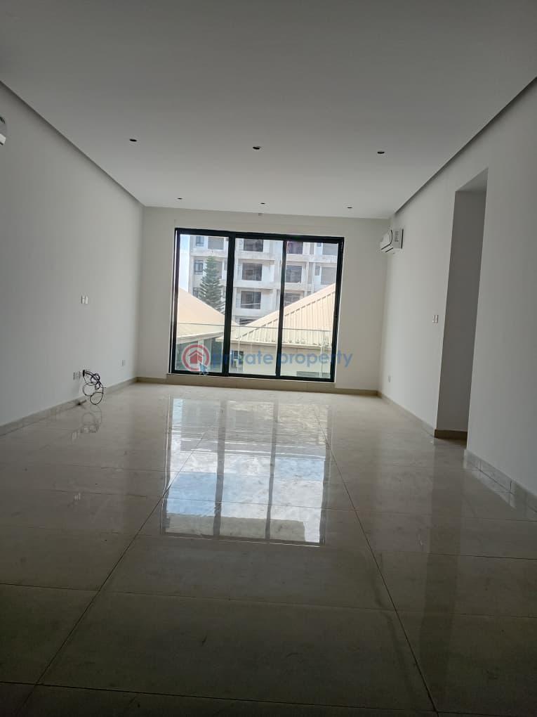 Flat & Apartment For Sale Behind Evercare Hospital Lekki Phase 1 Lagos - 3