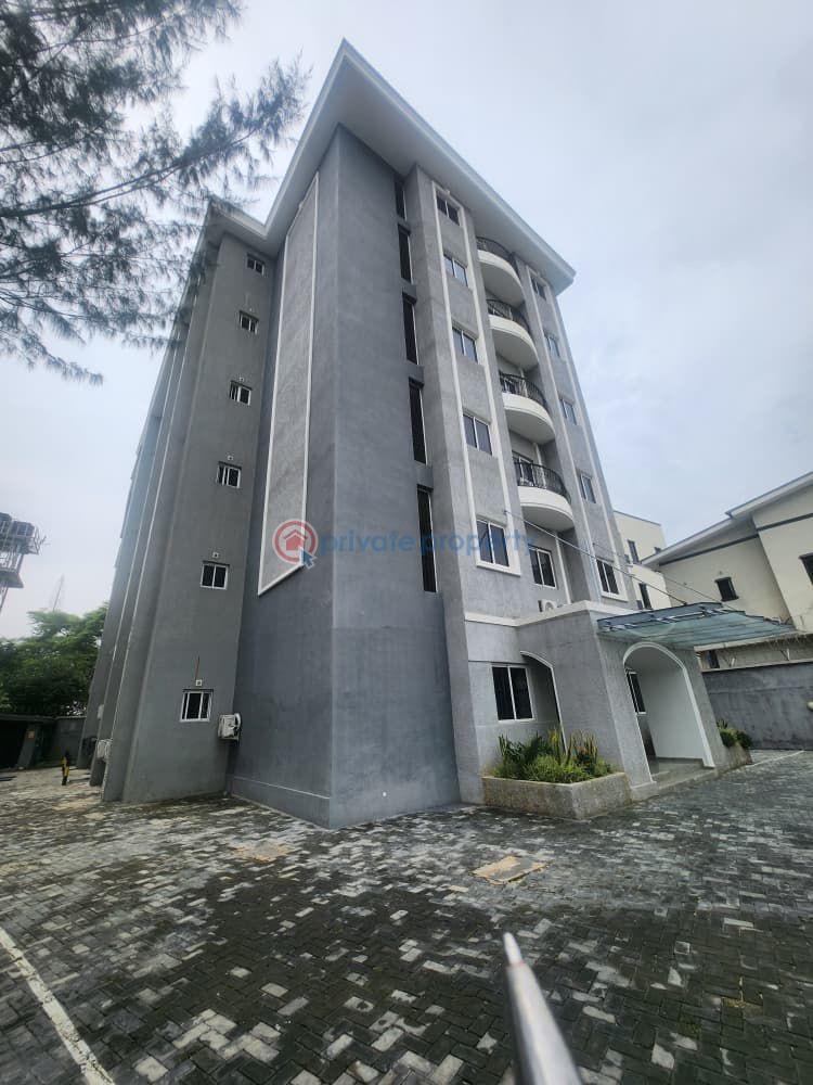 3 bedroom Flat & Apartment For Rent Oroke Drive Ikoyi Lagos - 1