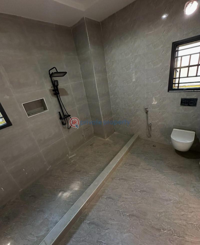 6 bedroom House For Sale Utako Abuja Phase 2  - 11