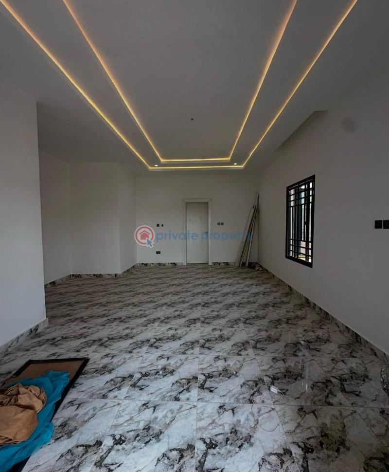 6 bedroom House For Sale Utako Abuja Phase 2  - 6